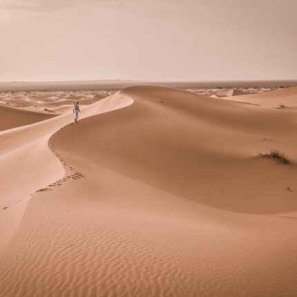 "7 Días de Aventura: De Tánger al Corazón del Desierto"